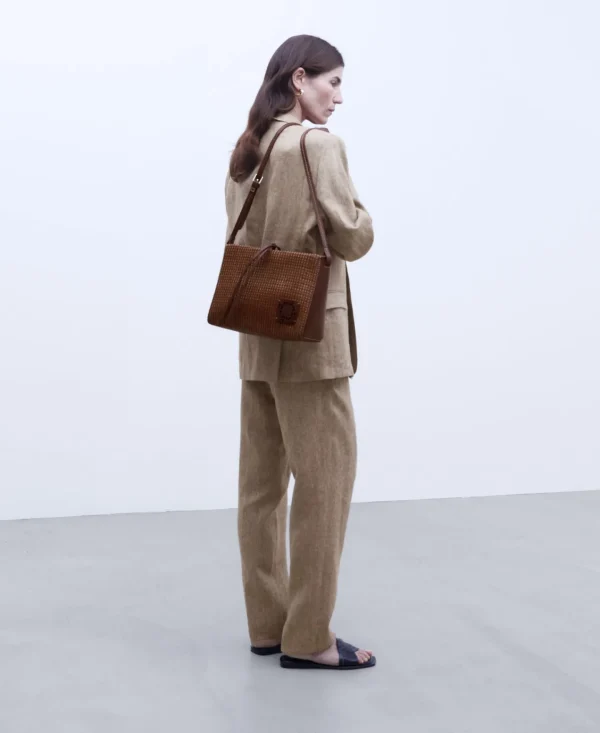 Adolfo Dominguez Bolsos>Bandolera Grande Reciclada Trenzada Chocolate