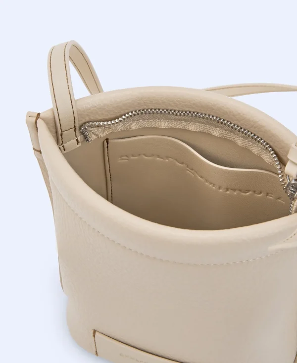 Adolfo Dominguez Bolsos>Bandolera Pequena Textura Grano Crema