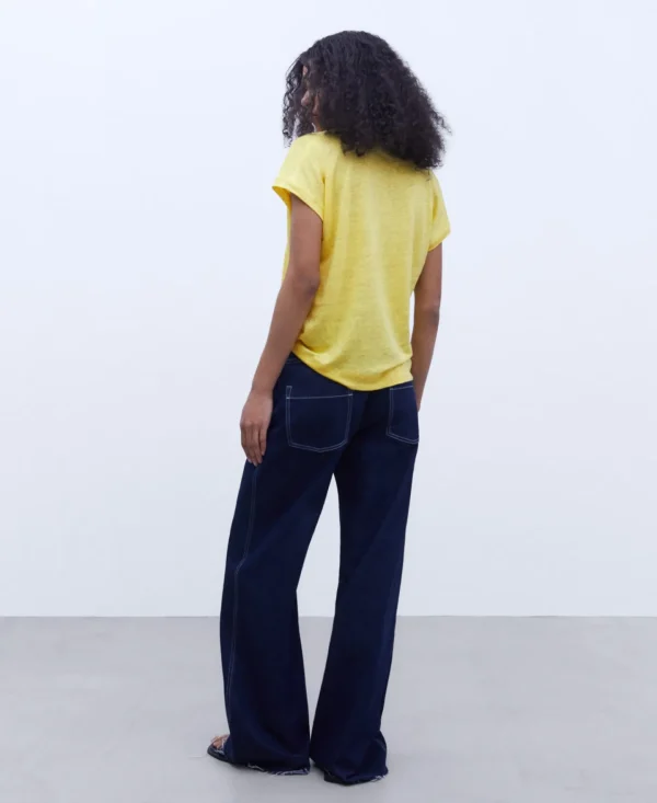 Adolfo Dominguez Camisetas>Camiseta En Lino Amarillo Claro