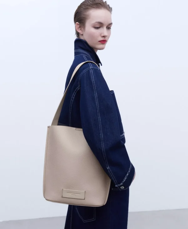 Adolfo Dominguez Bolsos>Hobo Mediano Textura Grano Nata